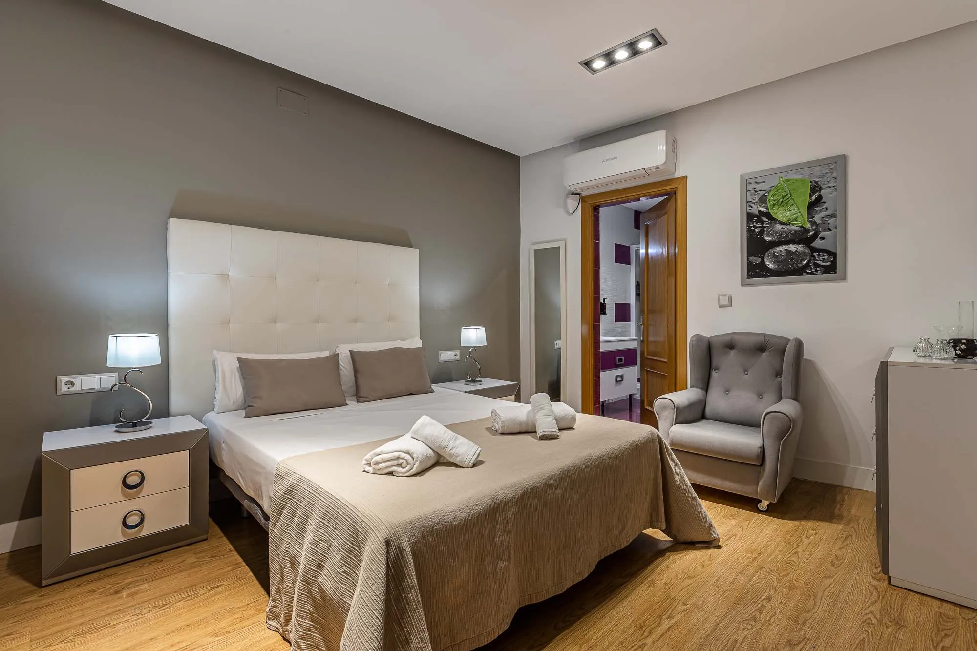 Interior de Sol Deluxe 1